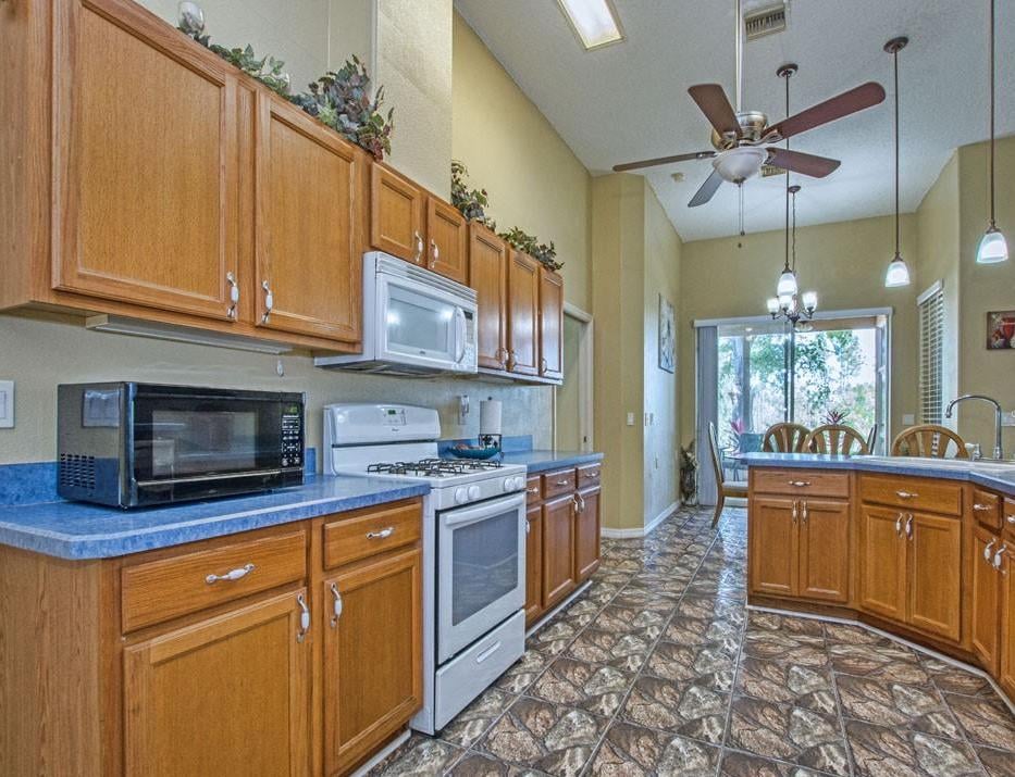 MustSee Leesburg, FL Homes for Sale Canal Front Home & 55+ Home